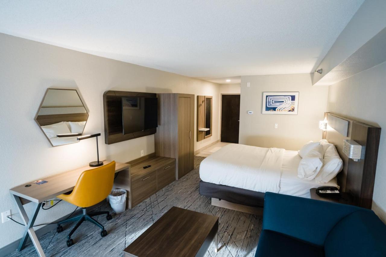 Hotel Express & Knoxville-north-i-75 Exit 112 By Ihg